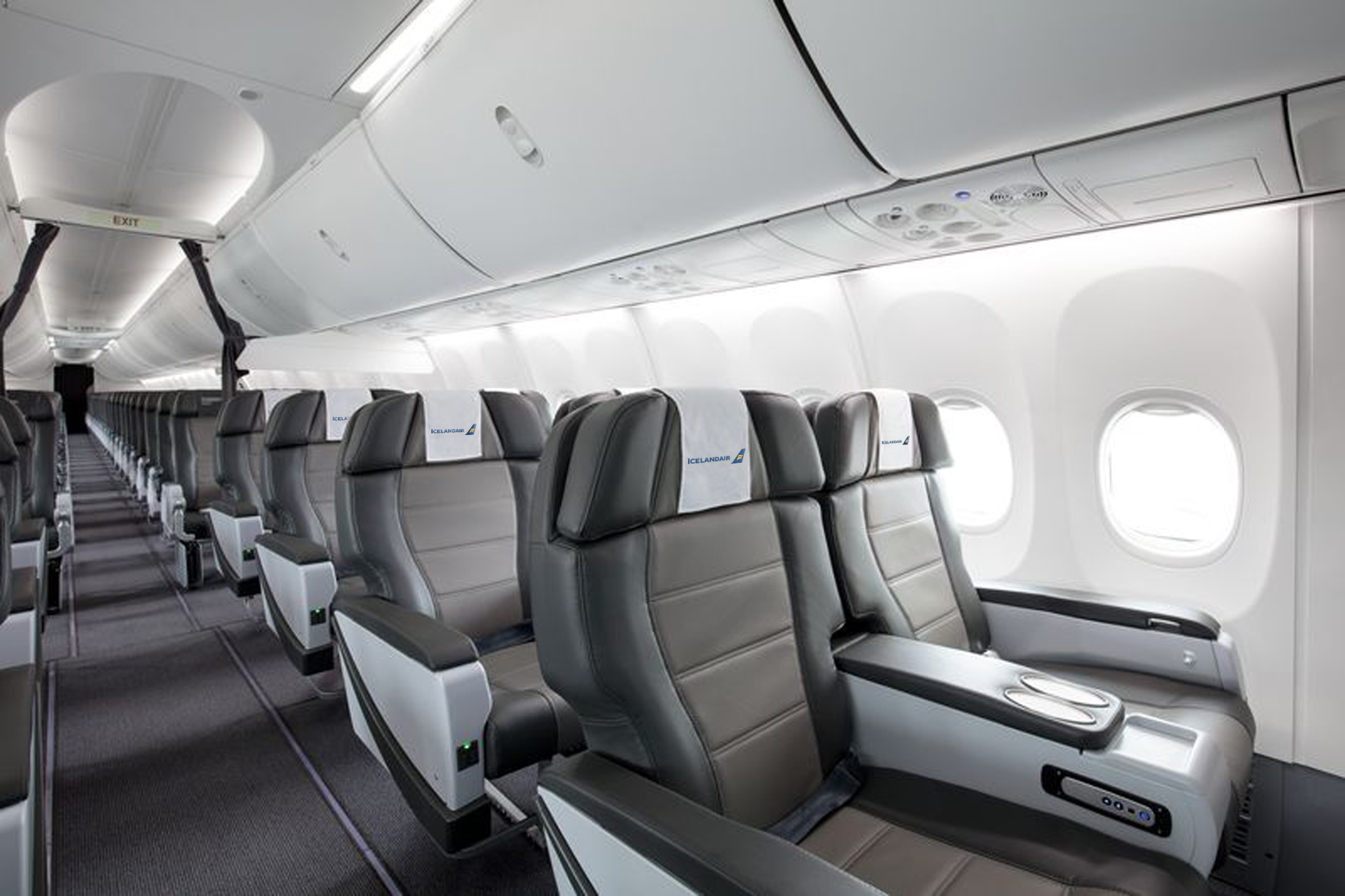 Icelandair new B737-MAX with Aviointeriors seats